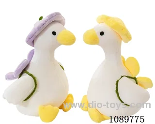 Backpack duck