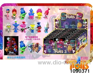 2.8-3.2 inch Doll Set in display box