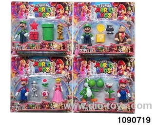 4-4.5 inch doll set in Blister card