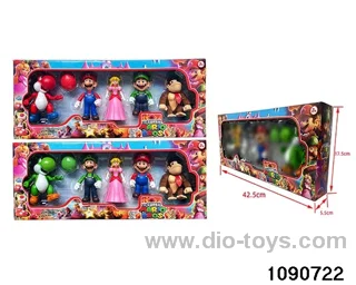 4-4.5 inch doll set in window box