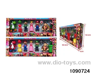 4-4.5 inch doll set in window box