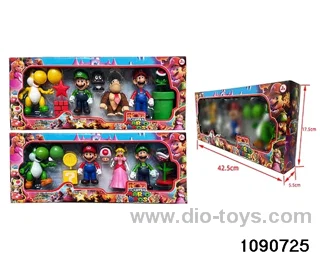 4-4.5 inch doll set in window box
