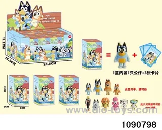 2.5-3.5 inch doll set in display box