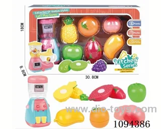 Water dispenser with cut fruit