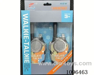 walkie-talkie(intercom distance 50 meters) 1 machine 3 PCS (No. 5 battery)