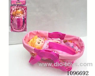 Basket/cradle + doll