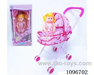 Iron trolley + girl doll