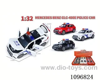 1:32 pull back alloy car with light/music