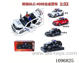 1:32 pull back alloy car with light/music