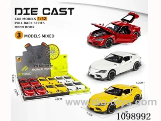 1:32 pull back alloy car with light/music