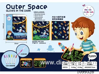 Drawing book +6 water-soluble chalk +1 glow-in-the-dark pen