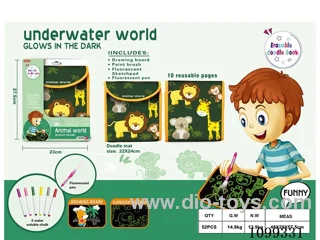Drawing book +6 water-soluble chalk +1 glow-in-the-dark pen