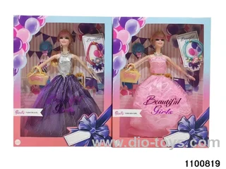 11.5 inch doll set in window box