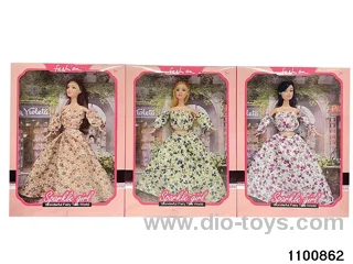 11.5 inch doll set in window box