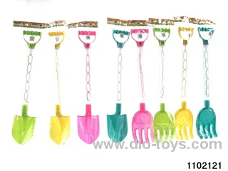 Beach Shovel Bubble Wand in opp bag
