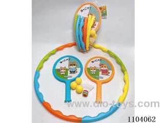 Assembled hula hoop + racket +3 round ball +1 badminton ball