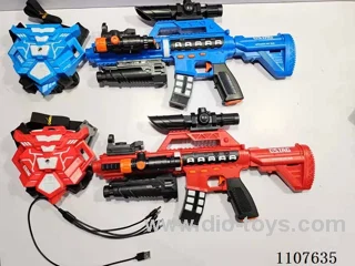 Fourth generation detachable infrared battle long gun 2 built-in rechargeable batteries +2 1560 fourth generation spray vest built-in lithium batteries +1 USB charging cable one drag 4