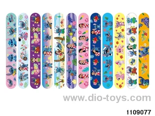 Children's cartoon snapping hand circle