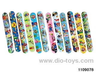 Children's cartoon snapping hand circle