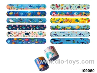 Children's cartoon snapping hand circle