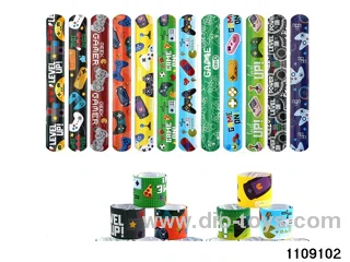 Children's cartoon snapping hand circle