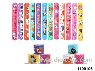 Children's cartoon snapping hand circle