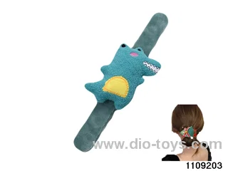 Children's cartoon snapping hand circle