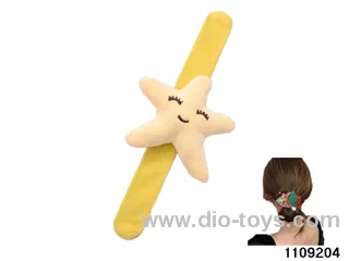 Children's cartoon snapping hand circle
