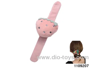 Children's cartoon snapping hand circle