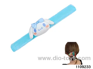 Children's cartoon snapping hand circle