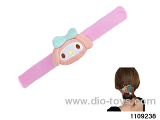Children's cartoon snapping hand circle