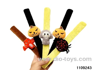 Children's cartoon snapping hand circle