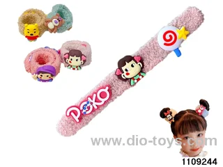 Children's cartoon snapping hand circle