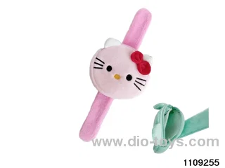 Children's cartoon snapping hand circle