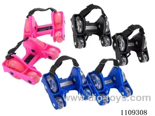 Roller skate cover four wheels with flint lights
