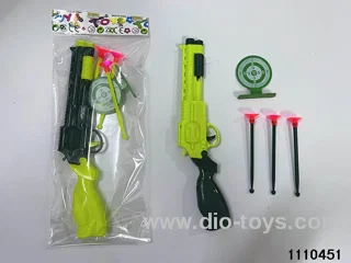 Revolver + round target