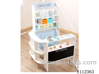 A big grocery store