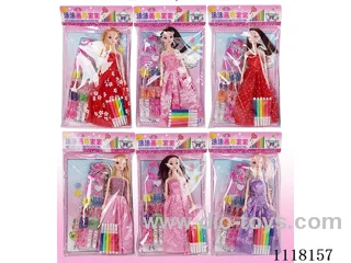 Barbie with drawing set