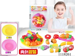 The bags of fruit are delicious