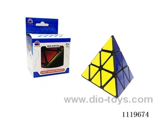 Black triangle Cube