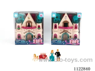 Single side flashing lights castle with 12 music (pack 2 AA batteries, two mixed)+ Princess/Prince/carriage/furniture
