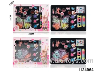 Colour Cosmetic Sets