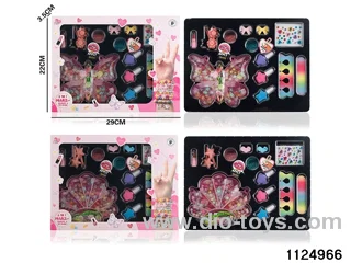 Colour Cosmetic Sets