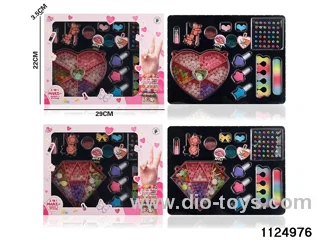 Colour Cosmetic Sets