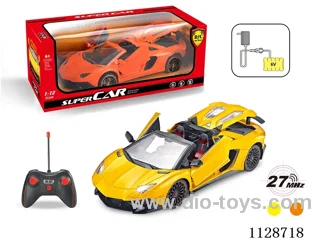1:12 Lamborghini Convertible RC car with three doors (with horn remote control with 2 AA not included, 6V700 mAh rechargeable battery pack, charger 2 feet round)