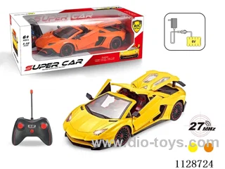 1:12 Lamborghini remote control car with roof to open four doors (with cow horn remote control with 2 AA not included, 6V700 mAh rechargeable battery pack, charger 2 feet round)