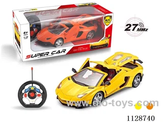 1:18 Lamborghini R/C car with roof opening four doors (with small steering wheel remote control). without charging