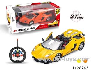 1:18 Lamborghini Convertible R/C car with three doors (with small steering wheel remote control). without charging