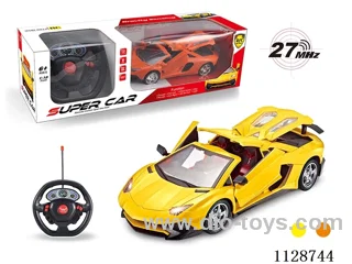 1:18 Lamborghini R/C car with roof opening four doors (with big steering wheel remote control). without charging