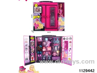 Fashion Barbie Fantasy Wardrobe